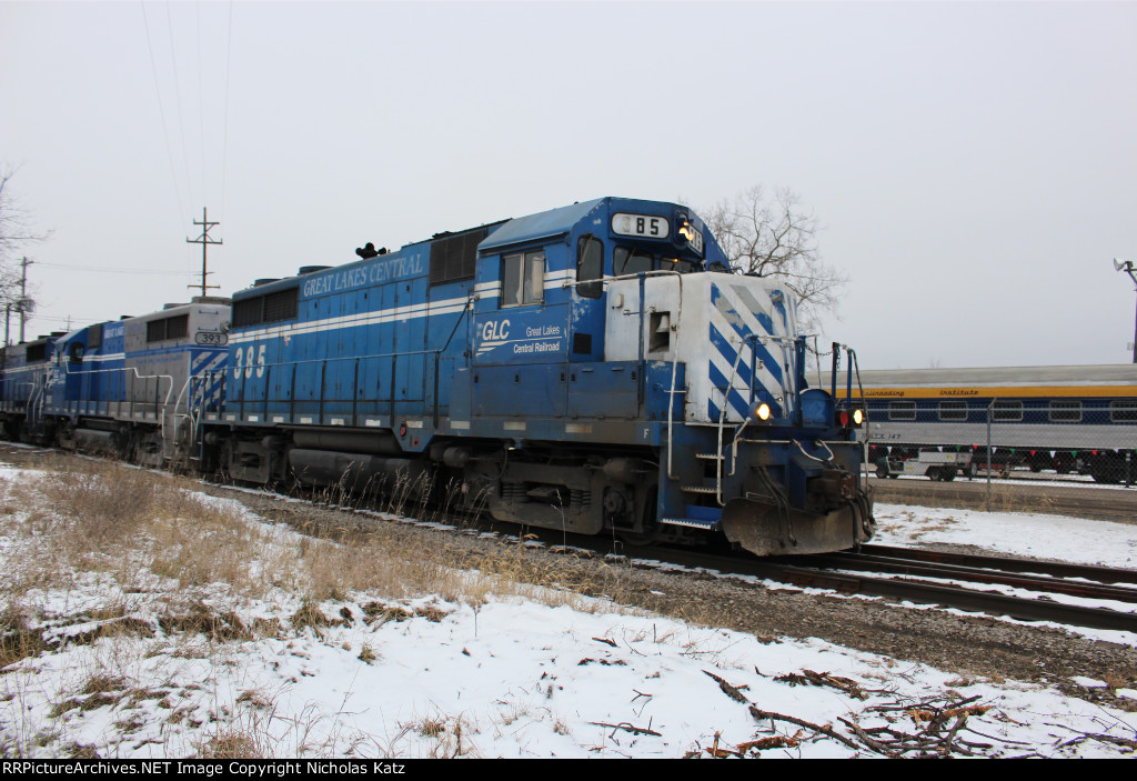 GLC 385